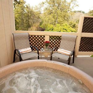 Double Room Hot Tub
